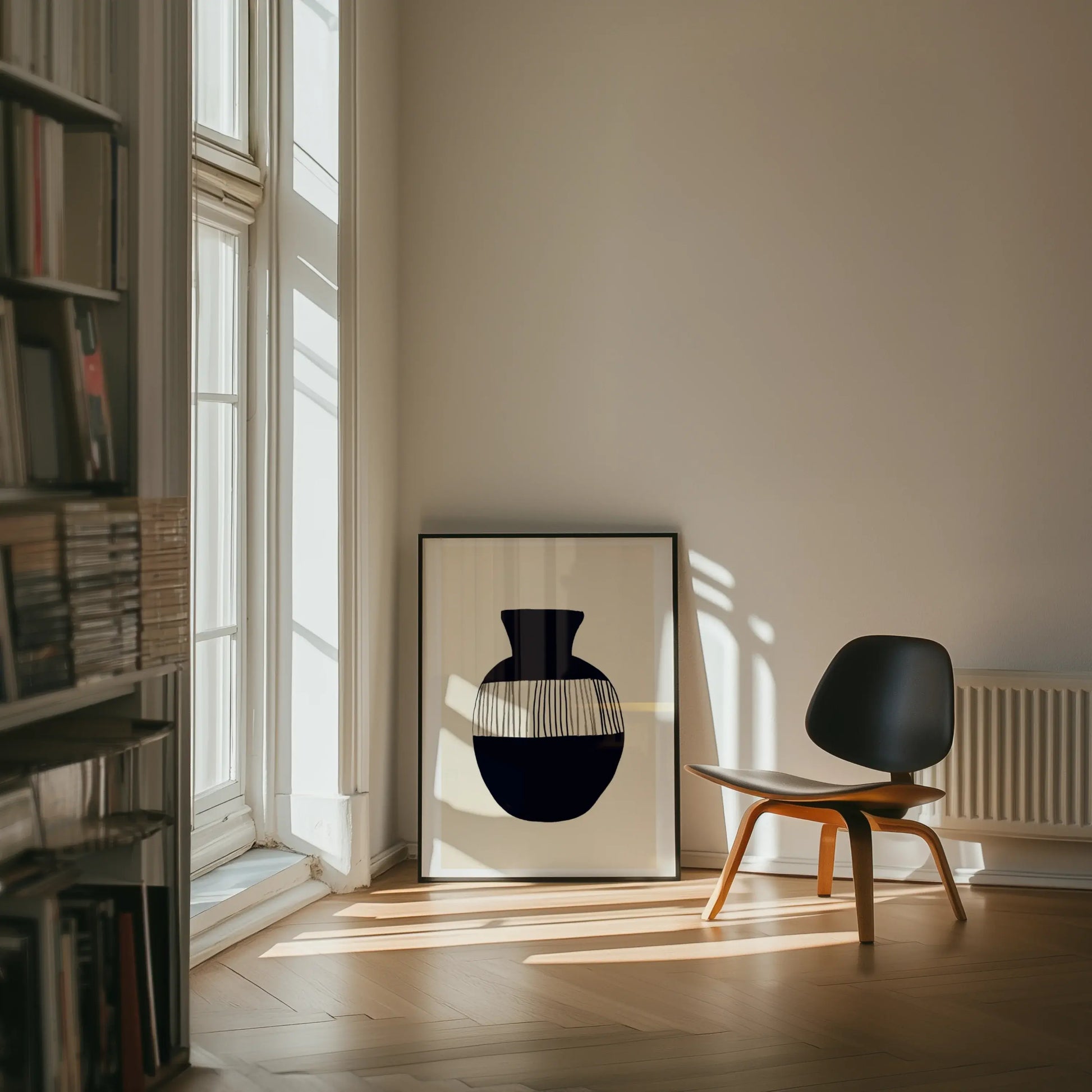 Golden Thread Japandi Vase